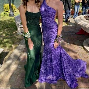 Elegant Green Prom Dress